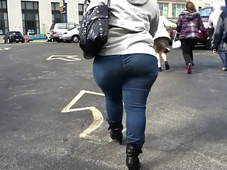 Watch video porn with glasses, big butt pockets denim is a great ass